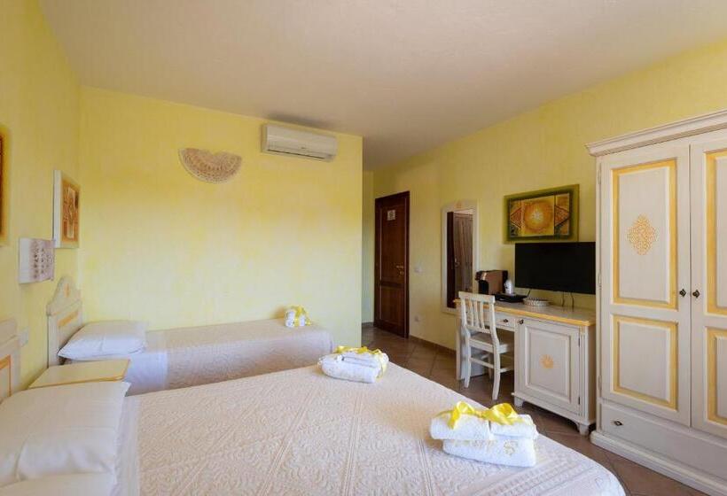 スタンダードトリプルルーム, Affittacamere S Alzola