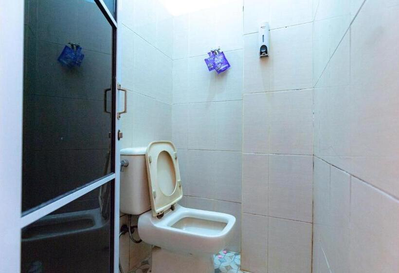 חדר סטנדרט, Reddoorz Near Hang Nadim Batam Airport