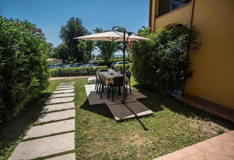 침실 2개 아파트, Residence Karina