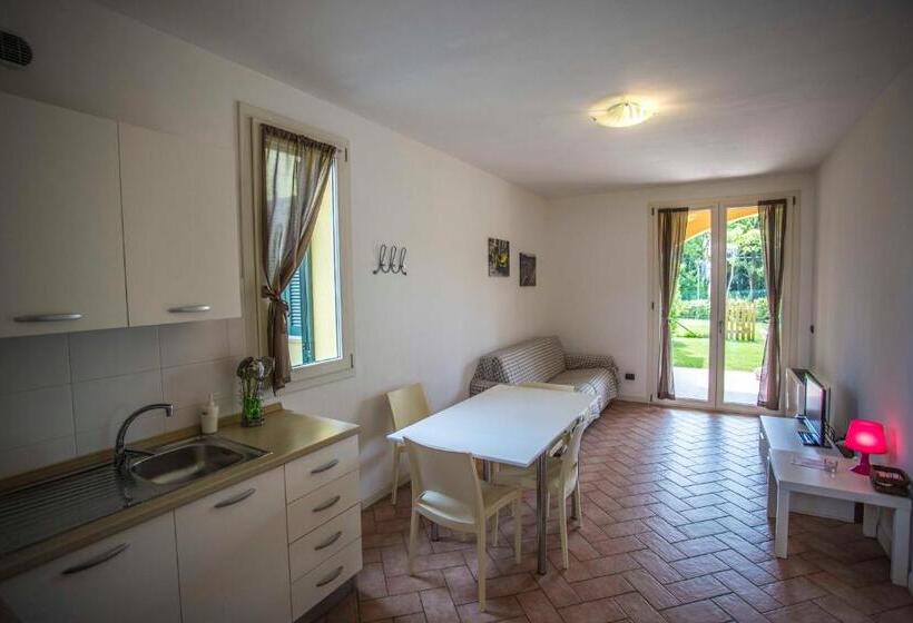 آپارتمان 1 خوابه, Residence Karina