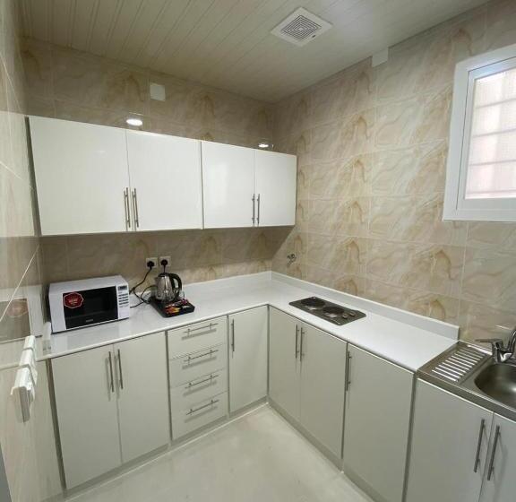 شقة غرفة واحدة, شقق بيتي الفاخر للشقق للمخدومة