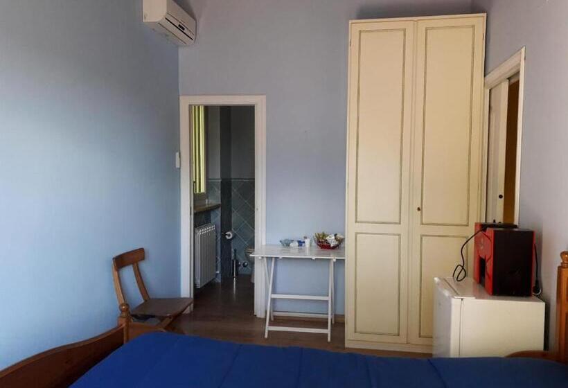 Номер Стандарт с Балконом, Bed & Breakfast Casa Jo