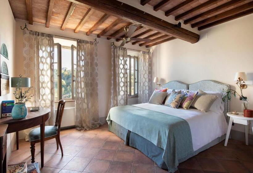 デラックスルーム, La Moscadella