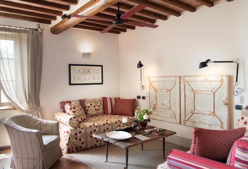 デラックススイート, La Moscadella