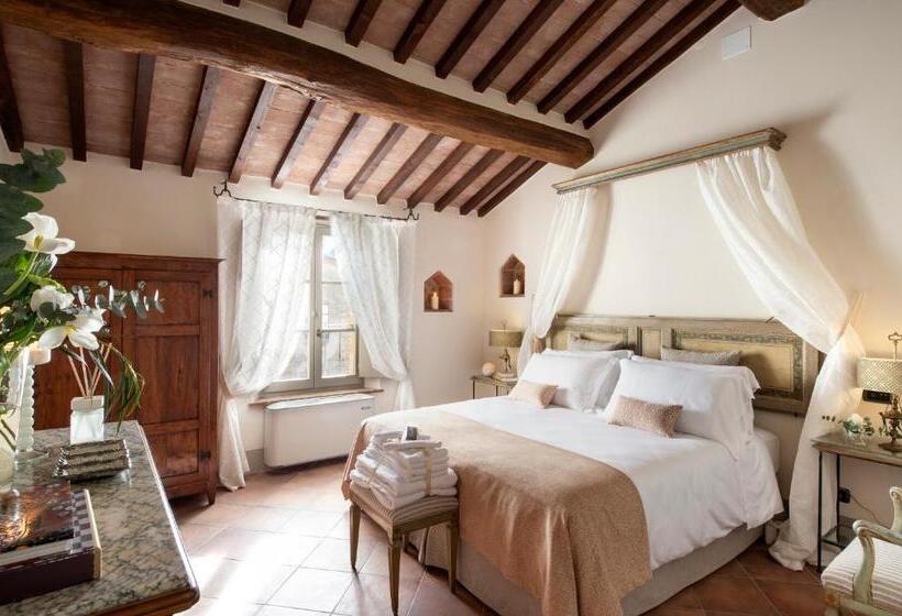 سوییت لوکس, La Moscadella