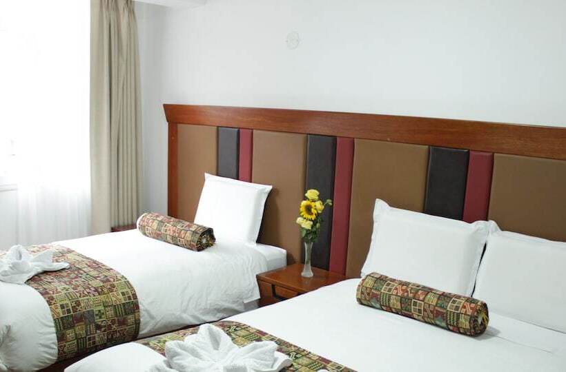 Номер Стандарт Трехместный, Qoya Palace   Machupicchu