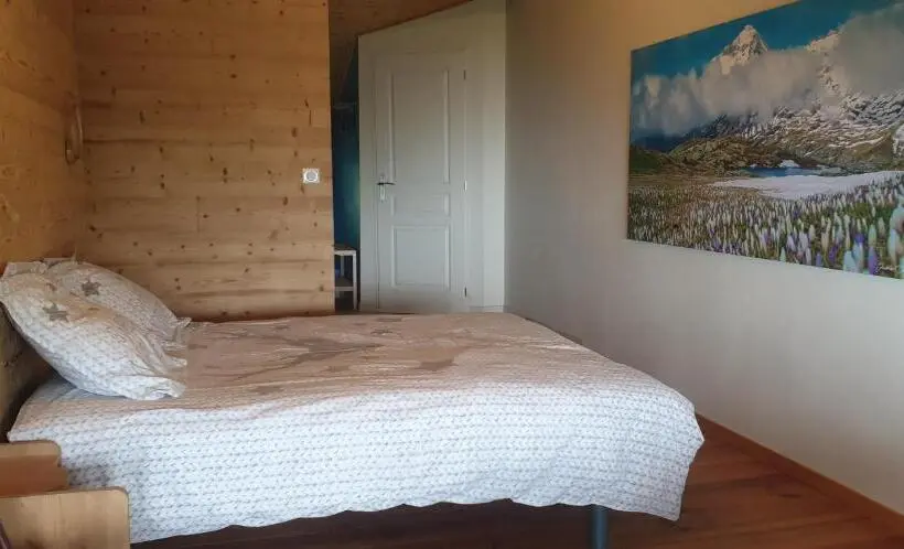 اتاق استاندارد با چشم‌انداز کوهستان, Chambre D Hôtes à La Ferme
