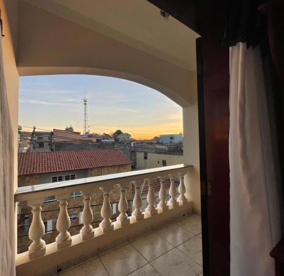 四人豪华间, Chão Mineiro