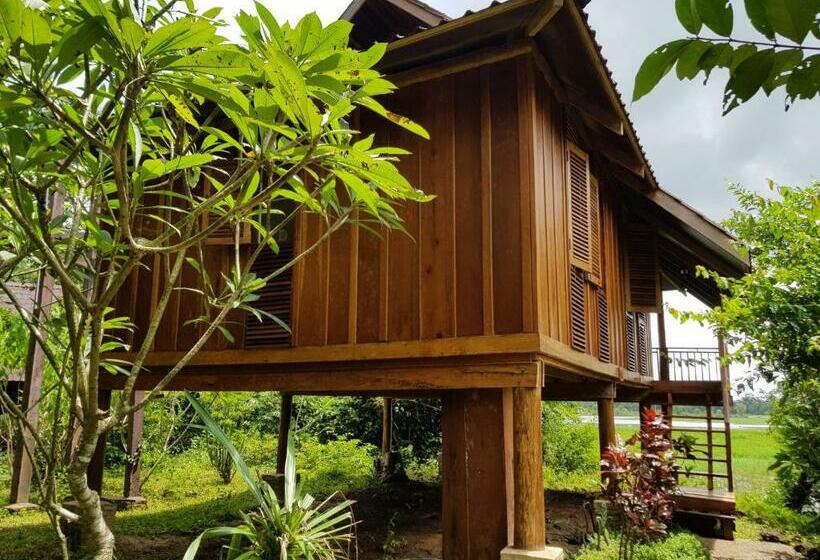 בונגלו סטנדרט עם נוף לגינה, Kingfisher Ecolodge