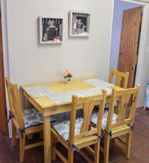 샬레, Carmel Villa B&b Or Self Catering
