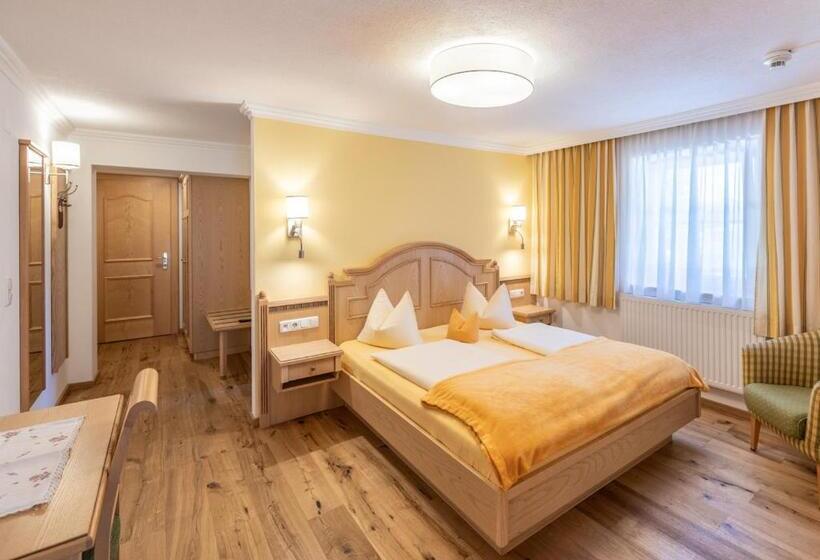 إستديو عائلى, Feriengut Unterhochstätt