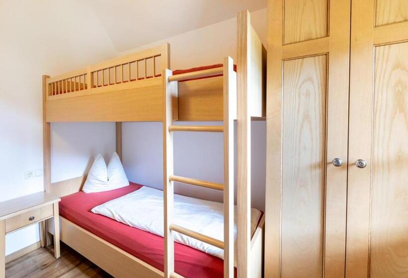 جناح عائلي, Feriengut Unterhochstätt