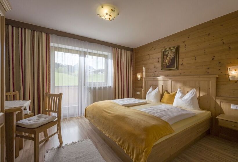 غرفة قياسية, Feriengut Unterhochstätt