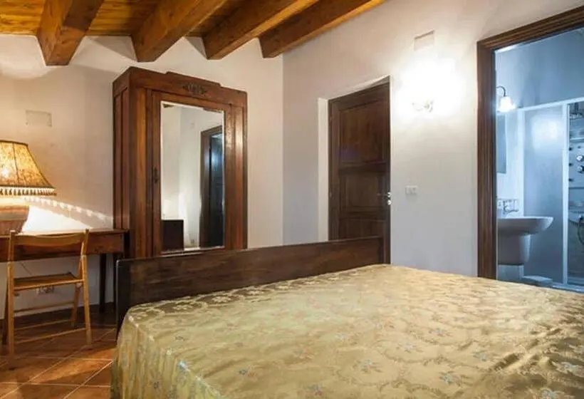 スタンダードルーム, Agriturismo Miracco Atanasio Franco Il Maniero