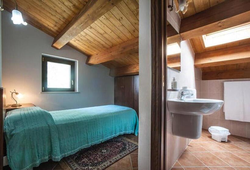 标准单人间, Agriturismo Miracco Atanasio Franco Il Maniero