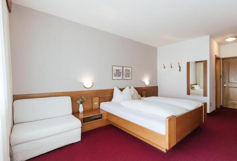 Номер Стандарт, Bauhof