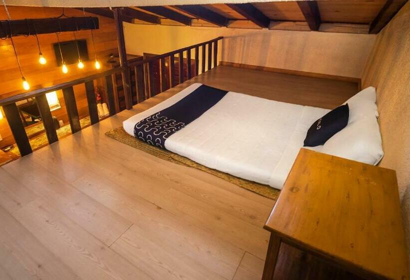 غرفة عائلية, Pozo Viejo