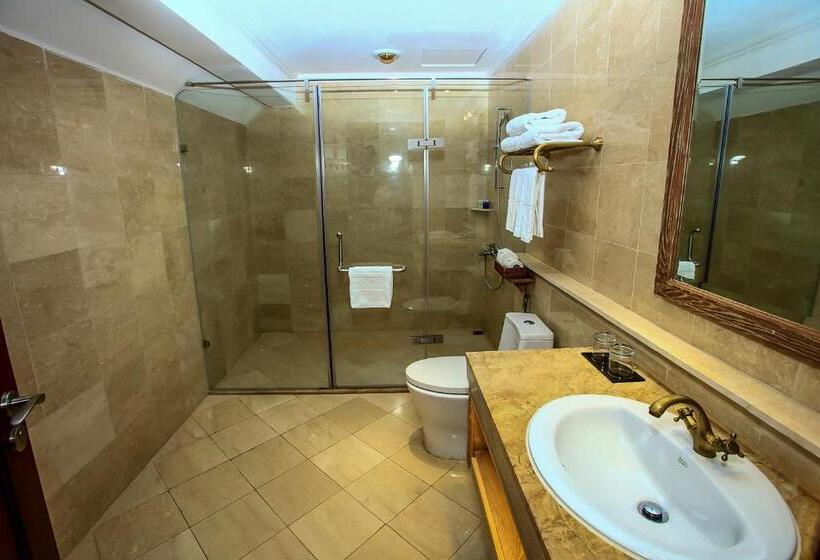 اتاق لوکس سه تخته, Venus Hotel Tam đảo