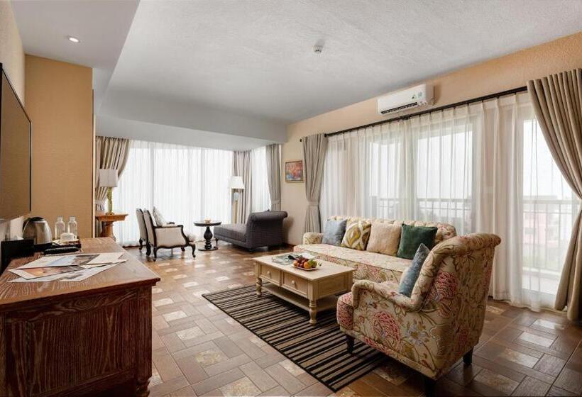 سوییت سوپریور, Venus Hotel Tam đảo