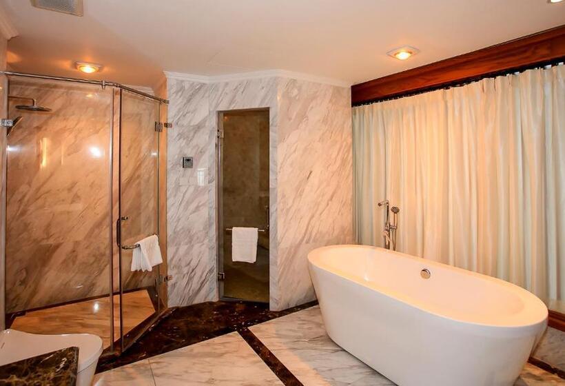 سوییت خانوادگی, Venus Hotel Tam đảo