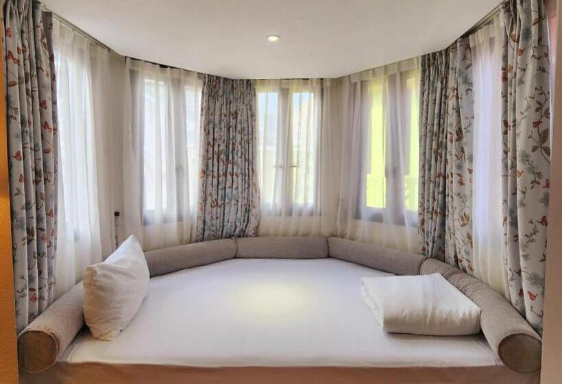 سوییت, Venus Hotel Tam đảo