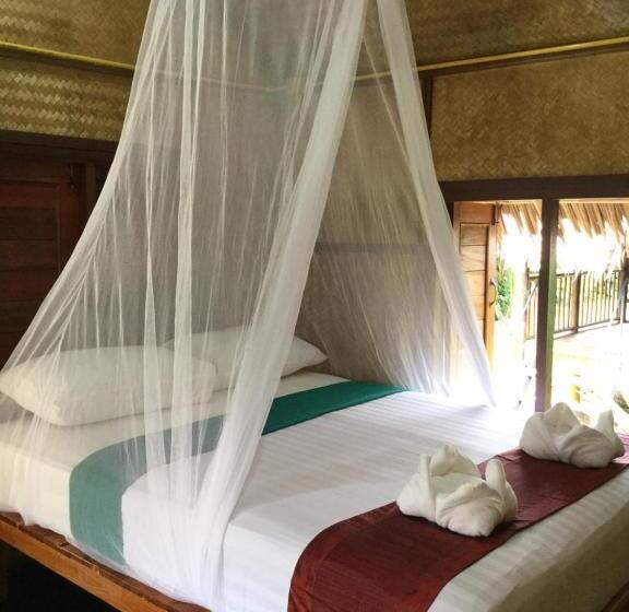 Номер Стандарт, Khaosok Bamboo Huts Resort