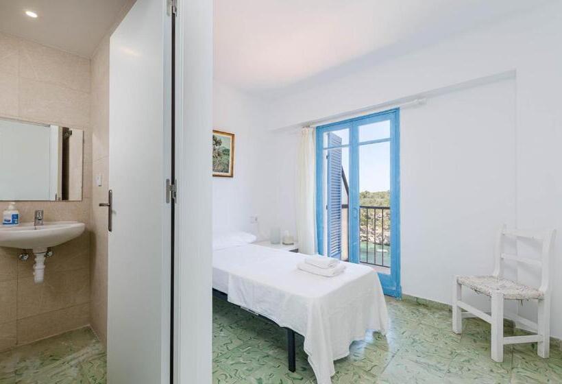 اتاق استاندارد یک نفره با چشمانداز دریا, La Marina Ch