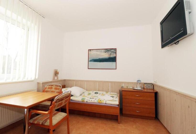 חדר סטנדרט, Penzion HŮrka