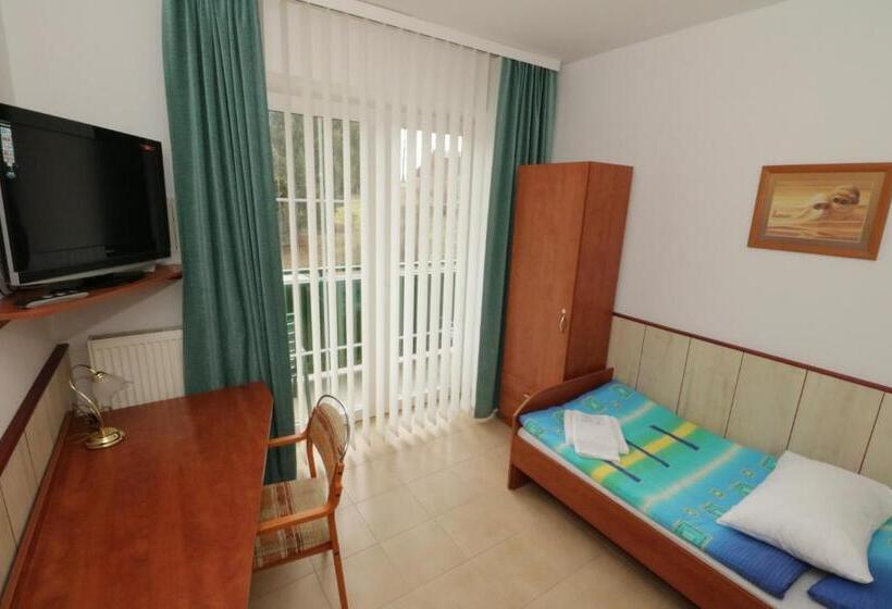 חדר סטנדרט יחיד עם מרפסת, Penzion HŮrka