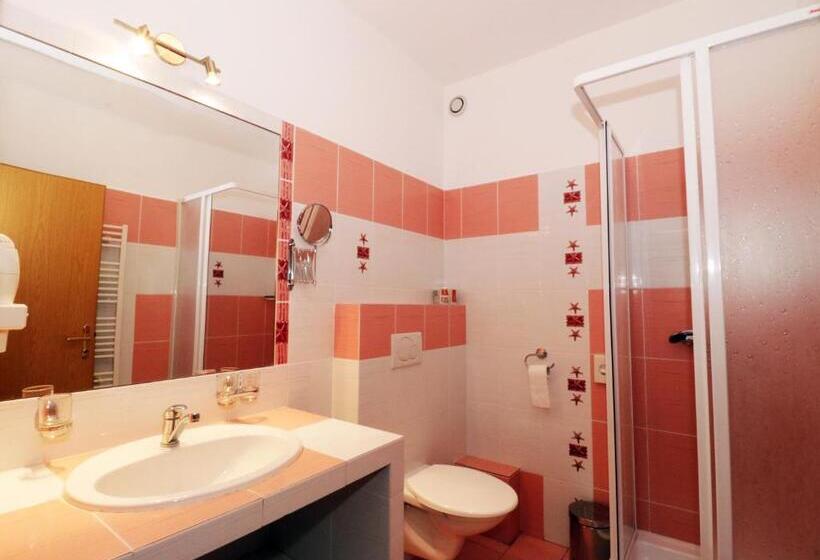 חדר סטנדרט, Penzion HŮrka