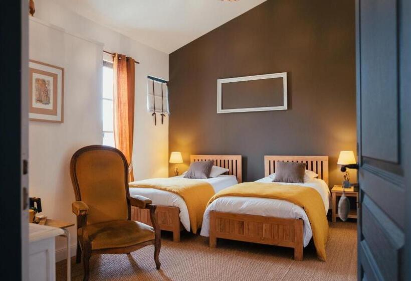 Standard room with outdoor bath, Villa 2 Pas Sages