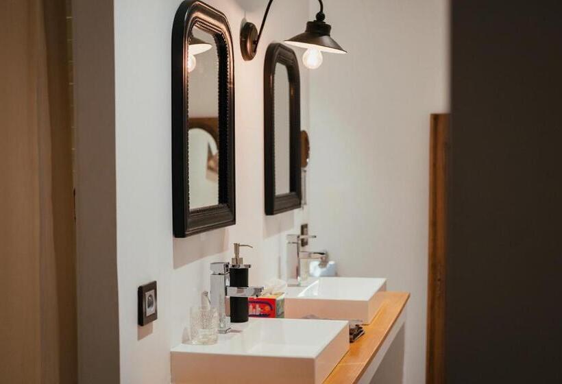 Standard room with outdoor bath, Villa 2 Pas Sages