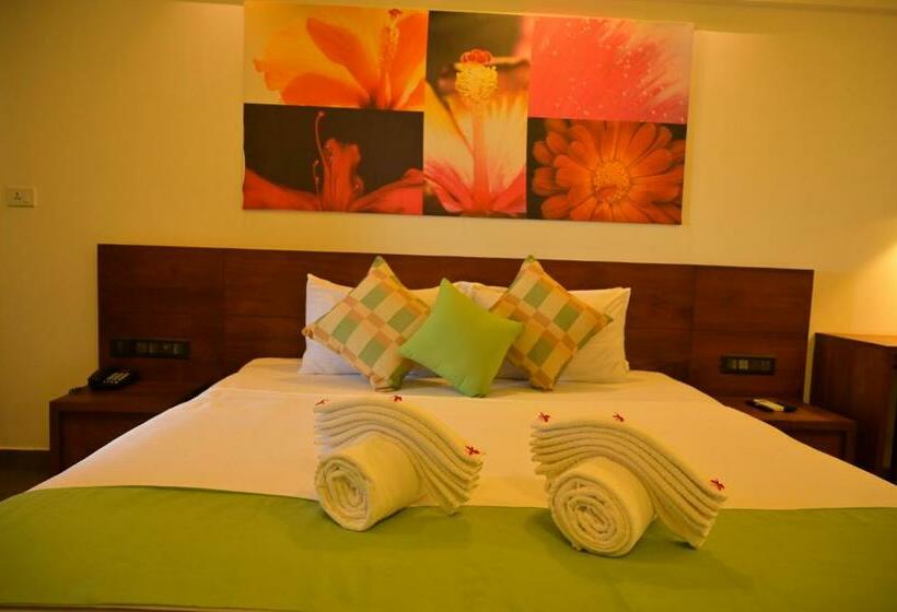 חדר דלוקס נוף לים, Aadisaktthi Leisure Resort, Kovalam