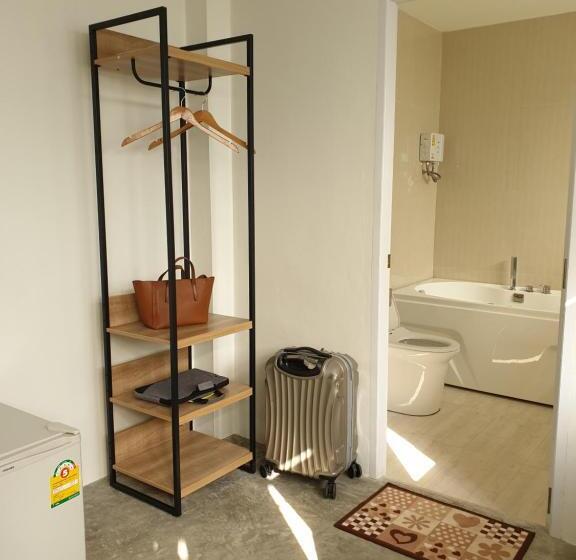 Студио Стандарт Кровать Кинг, ฮักเคียงโขง Hug Khieng Khong Nongkhai Hostel