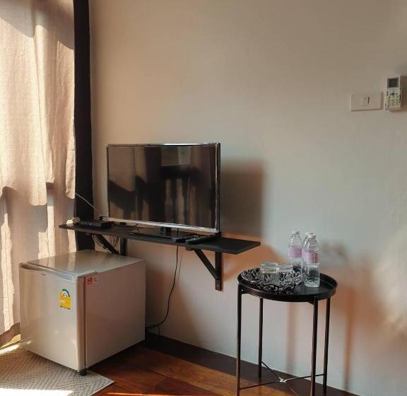 Номер Deluxe, ฮักเคียงโขง Hug Khieng Khong Nongkhai Hostel