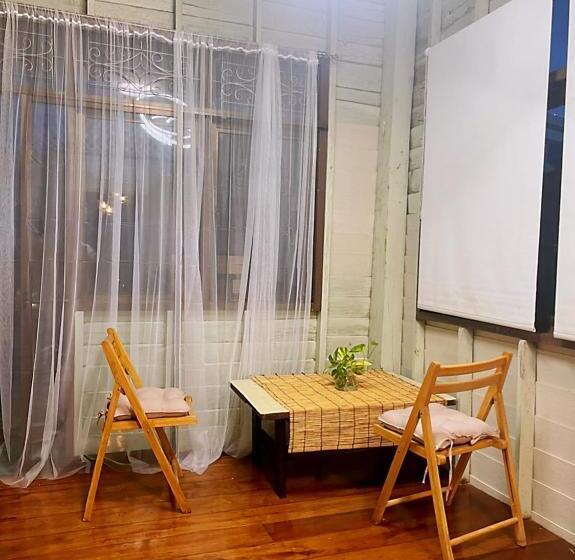 Дом 4 Спальни, ฮักเคียงโขง Hug Khieng Khong Nongkhai Hostel