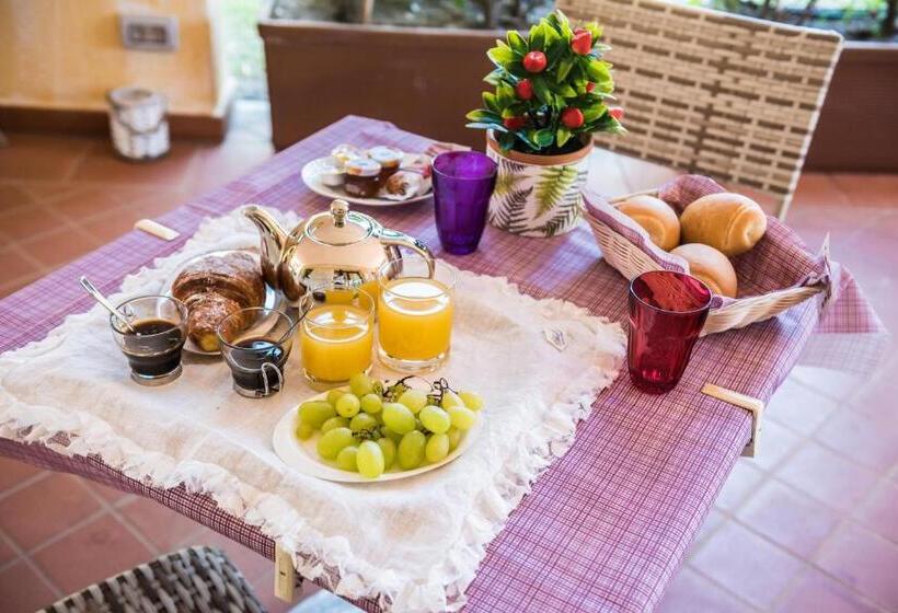 חדר סטנדרט לשלושה, Relais Del Borgo  Domo