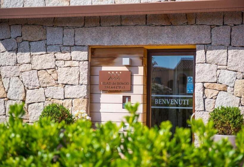 חדר משפחתי, Relais Del Borgo  Domo