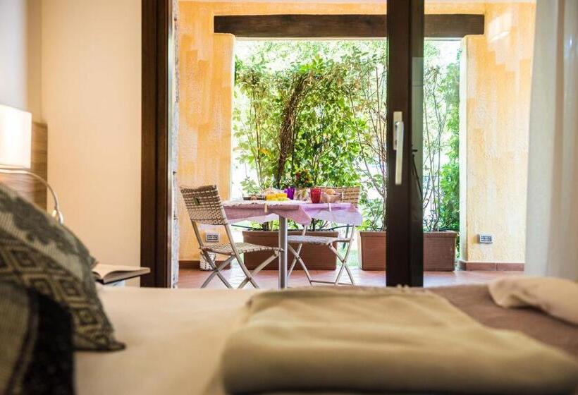 חדר סטנדרט, Relais Del Borgo  Domo