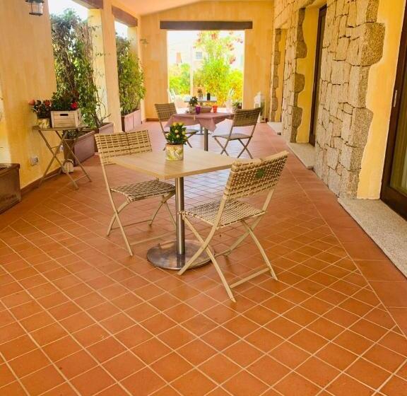 חדר משפחתי, Relais Del Borgo  Domo