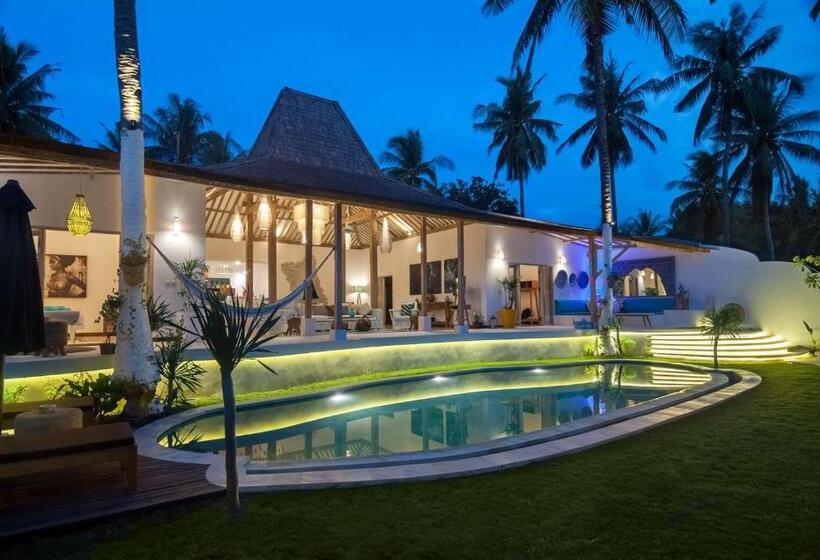 Вилла 4 Спальни, De'coco Villa And Suites