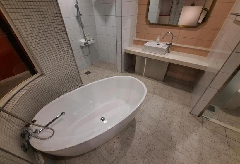 اتاق لوکس, Rein Hotel Busan Yeonsan