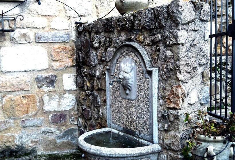 סוויטה, Il Castello