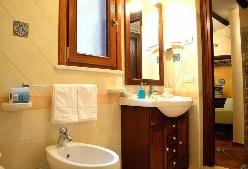 חדר סופריור לארבעה, Il Castello