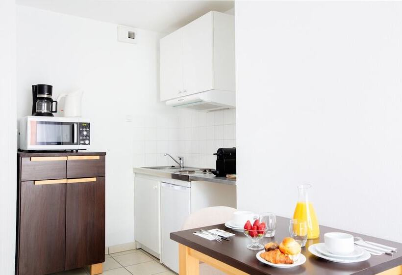 带1个卧室的公寓, Cerise Nantes Atlantis