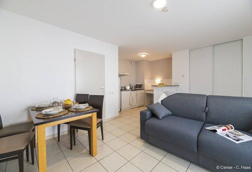 带1个卧室的高级公寓, Cerise Nantes Atlantis