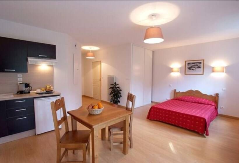 Студия Стандарт, Résidence Domaine De La Vallée D Ax   Location à La Nuit, Linge Inclus