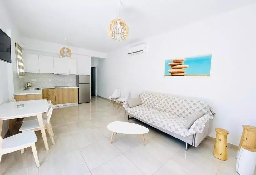 اتاق لوکس, Eleftheria Hotel & Apartments