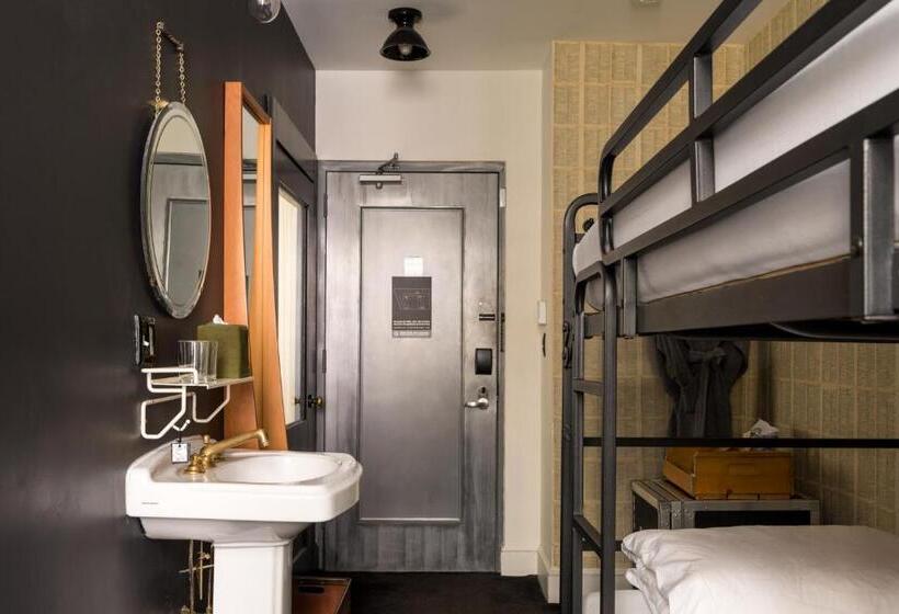 اتاق استاندارد با تخت‌های تاشو, Ace Hotel New York