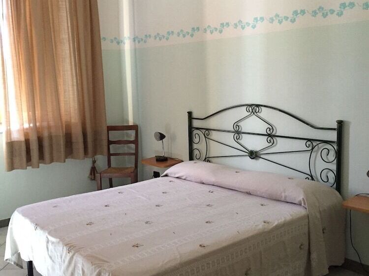 חדר בסיסי, Agriturismo La Casa Di Botro